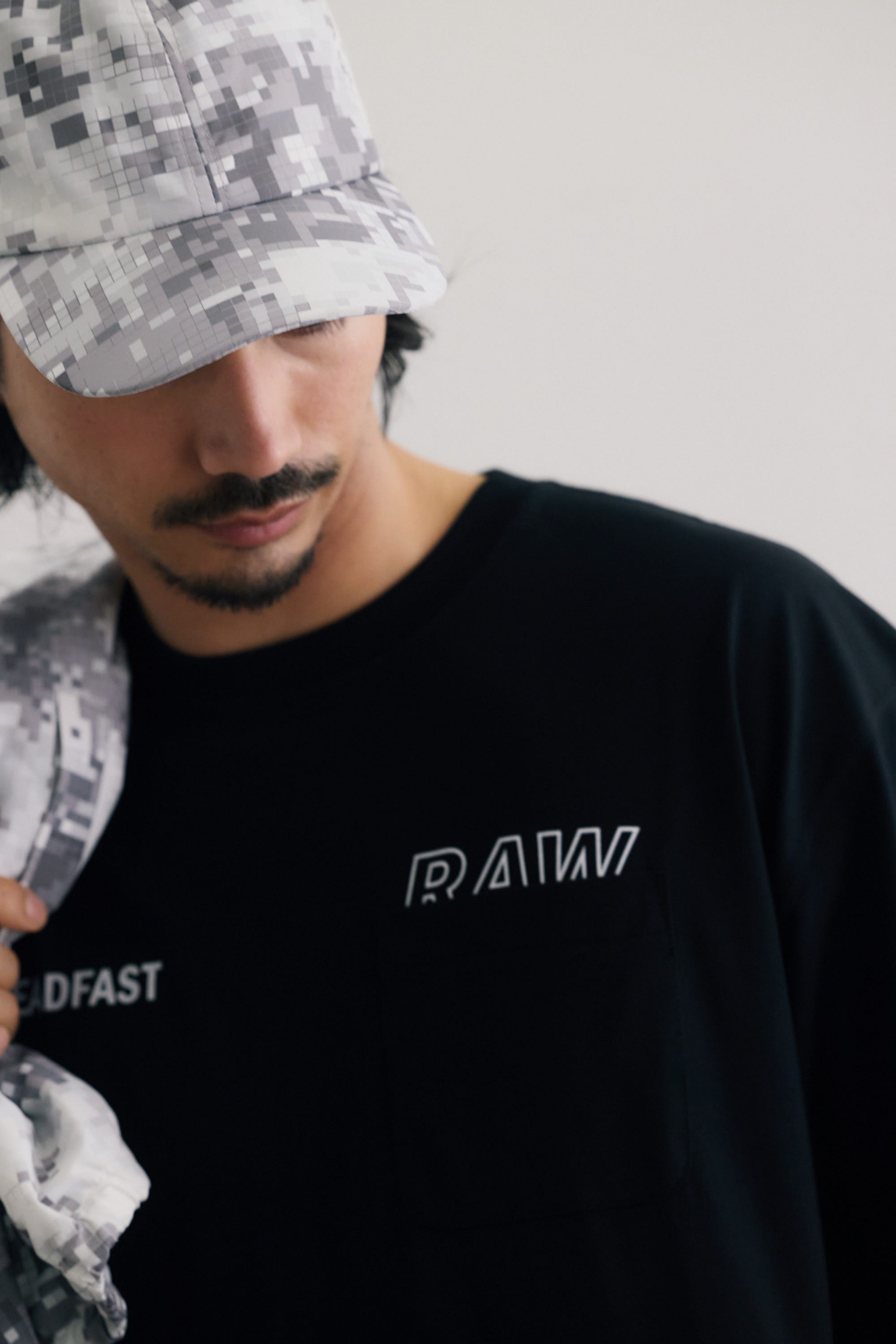 SHELTECH Light ポケット付きTシャツ BLK S