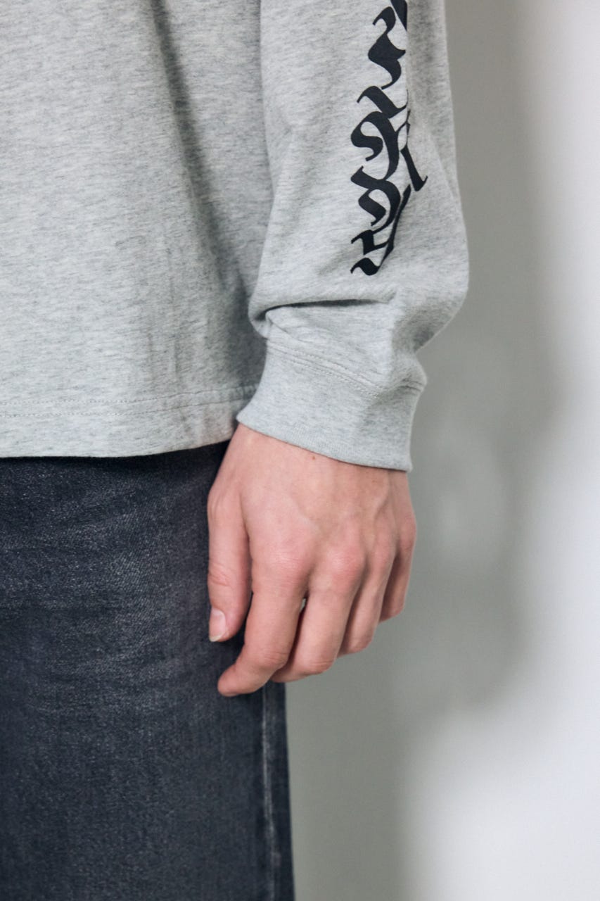 袖ロゴ長袖Tシャツ T.GRY M