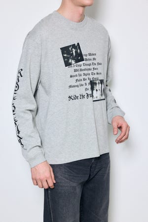 袖ロゴ長袖Tシャツ