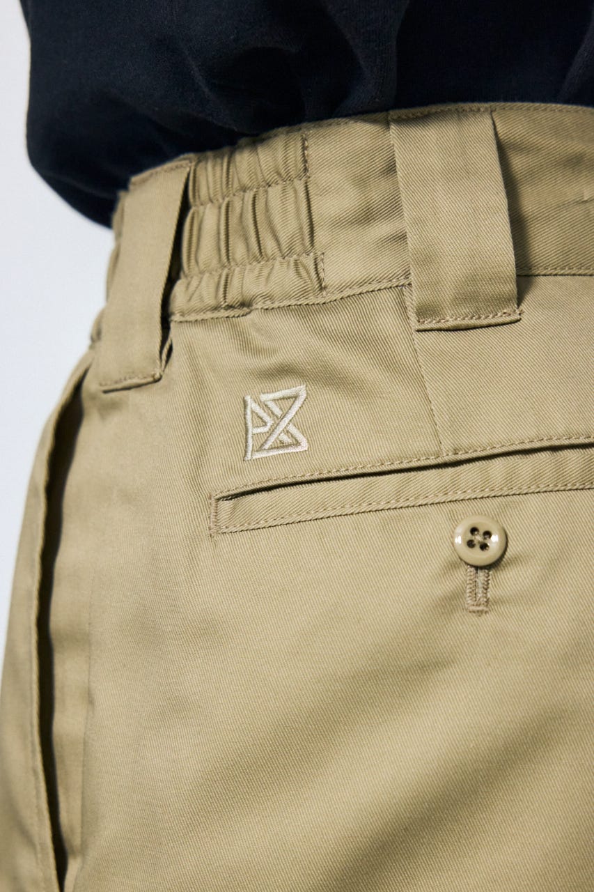 【Dickies（R）×AZUL】ショートパンツ BEG M