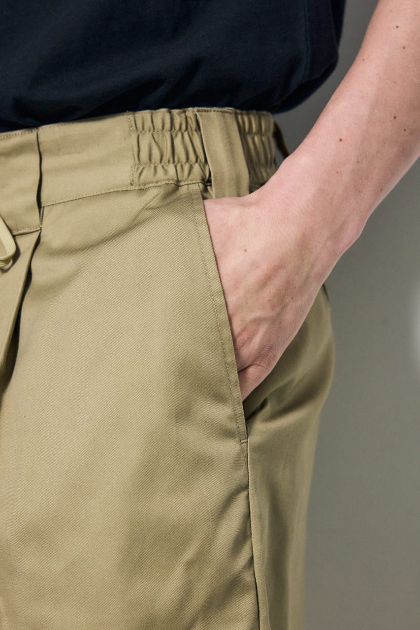 【Dickies（R）×AZUL】ショートパンツ BEG M