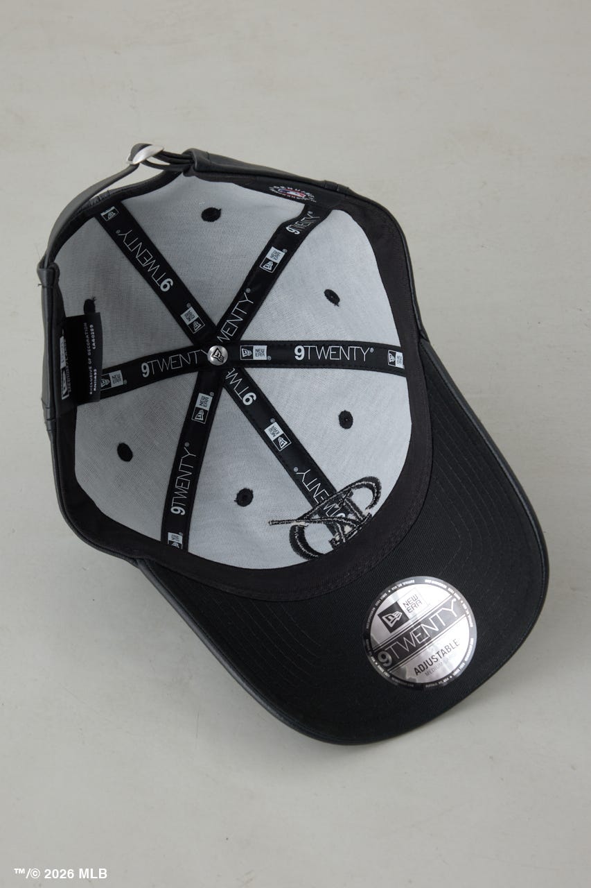 【NEW ERA×AZUL MLB】合皮キャップ M/BLK FREE