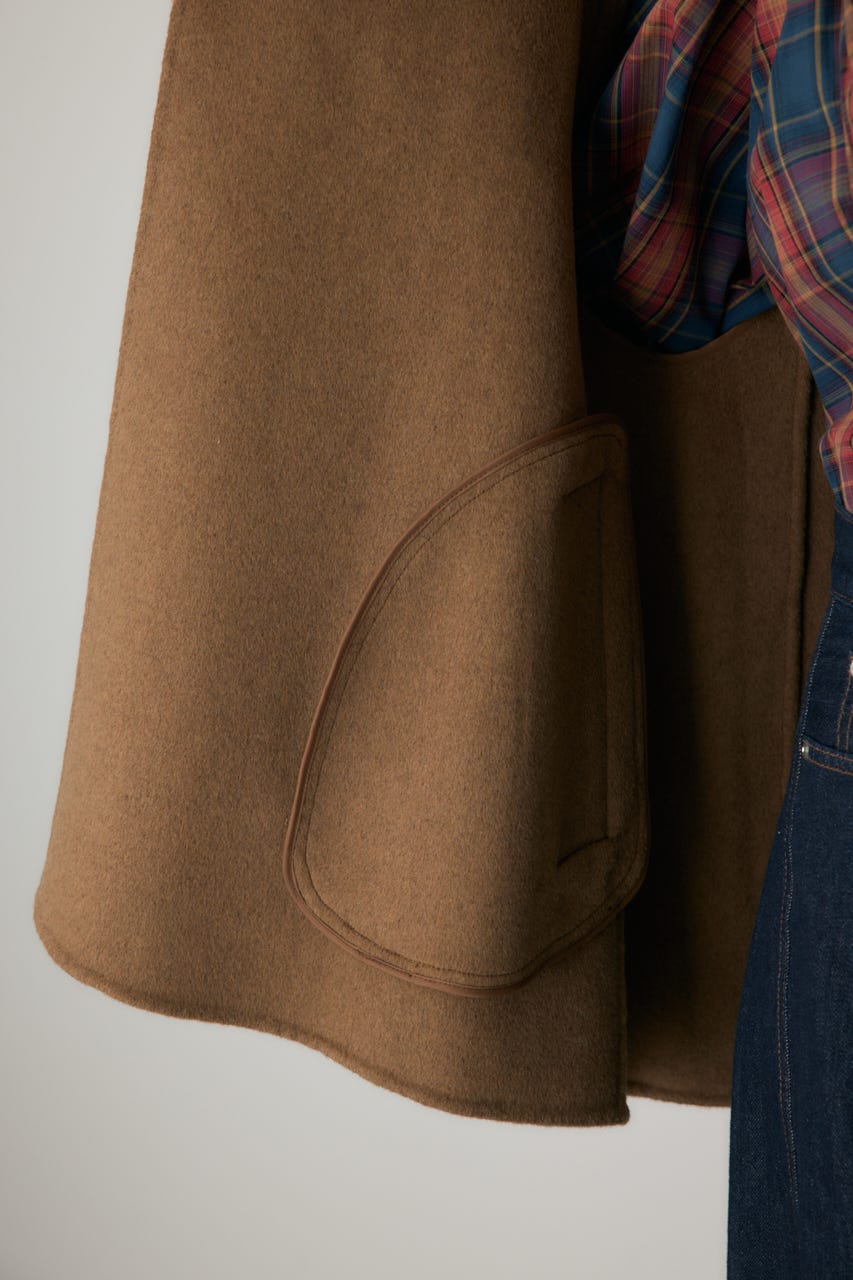 kei shirahata ケイシラハタ リバーケープコート ポンチョ キャメル kei shirahata ケイシラハタ リバーケープコート ポンチョ キャメル