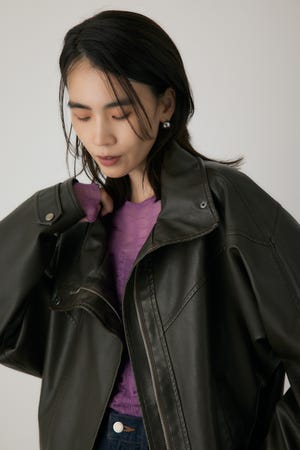 スタンドカラーフェイクレザージャケット