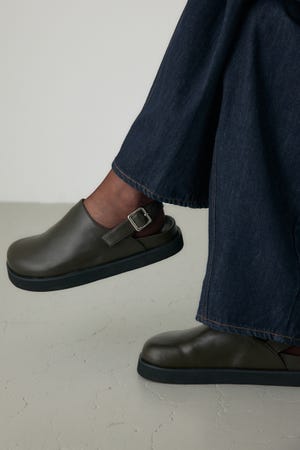 バックベルトサボ