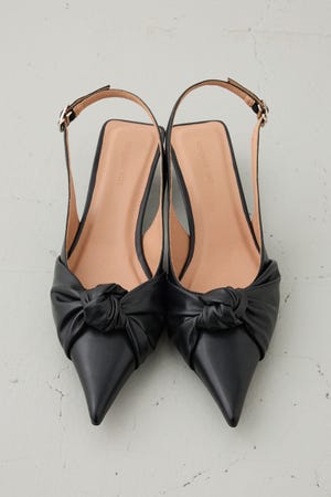 ビッグリボンバックストラップパンプス