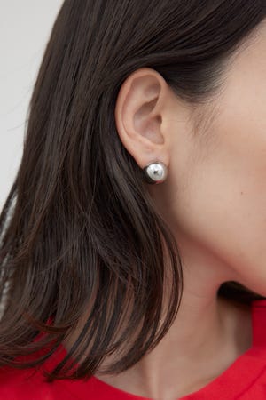 ラウンドピアス