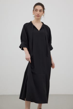 配色ステッチソフトフレアーワンピース