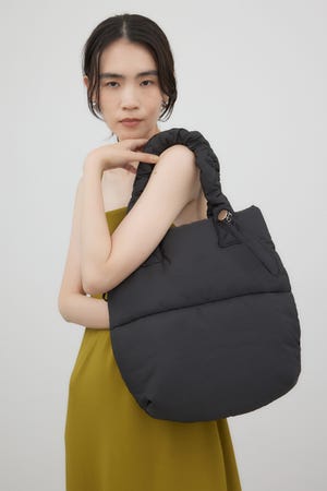 パディングドロストハンドルトート