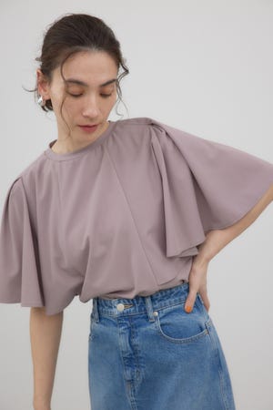 タックケーププルオーバー