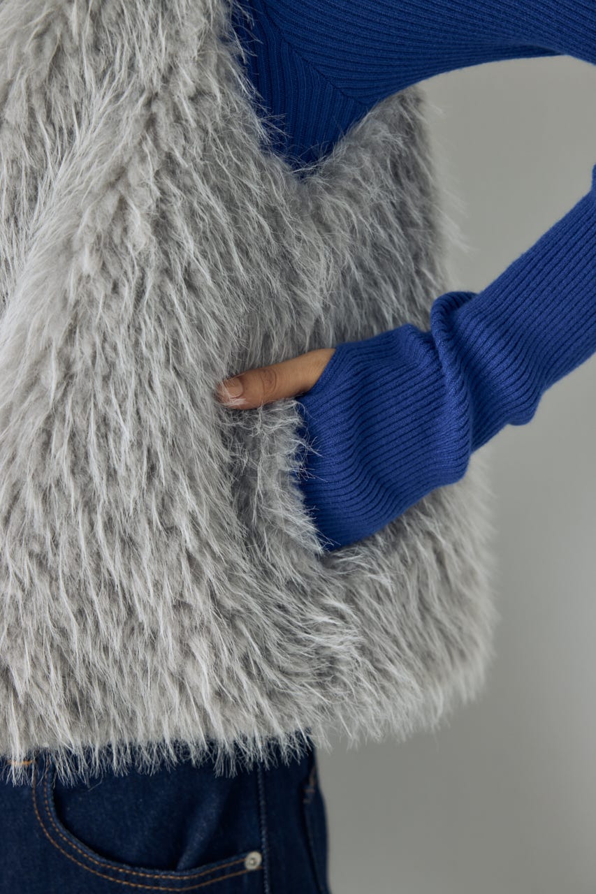 【WEB限定】フェイクファーベスト GRY FREE