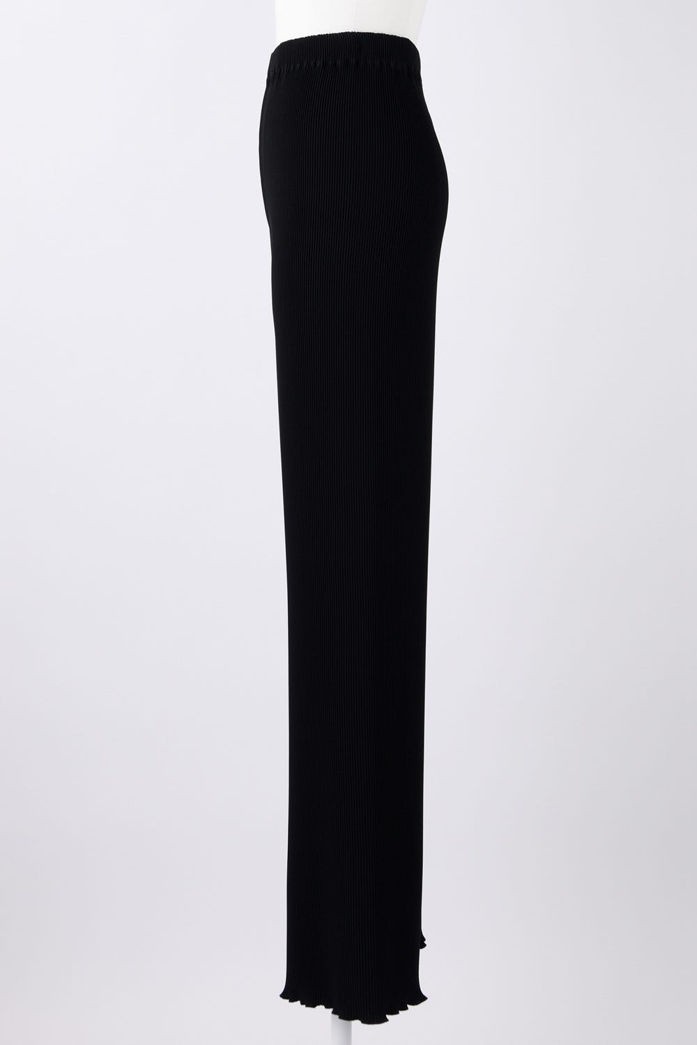 PLEATS FLARE‐HEM PANTS BLK 38