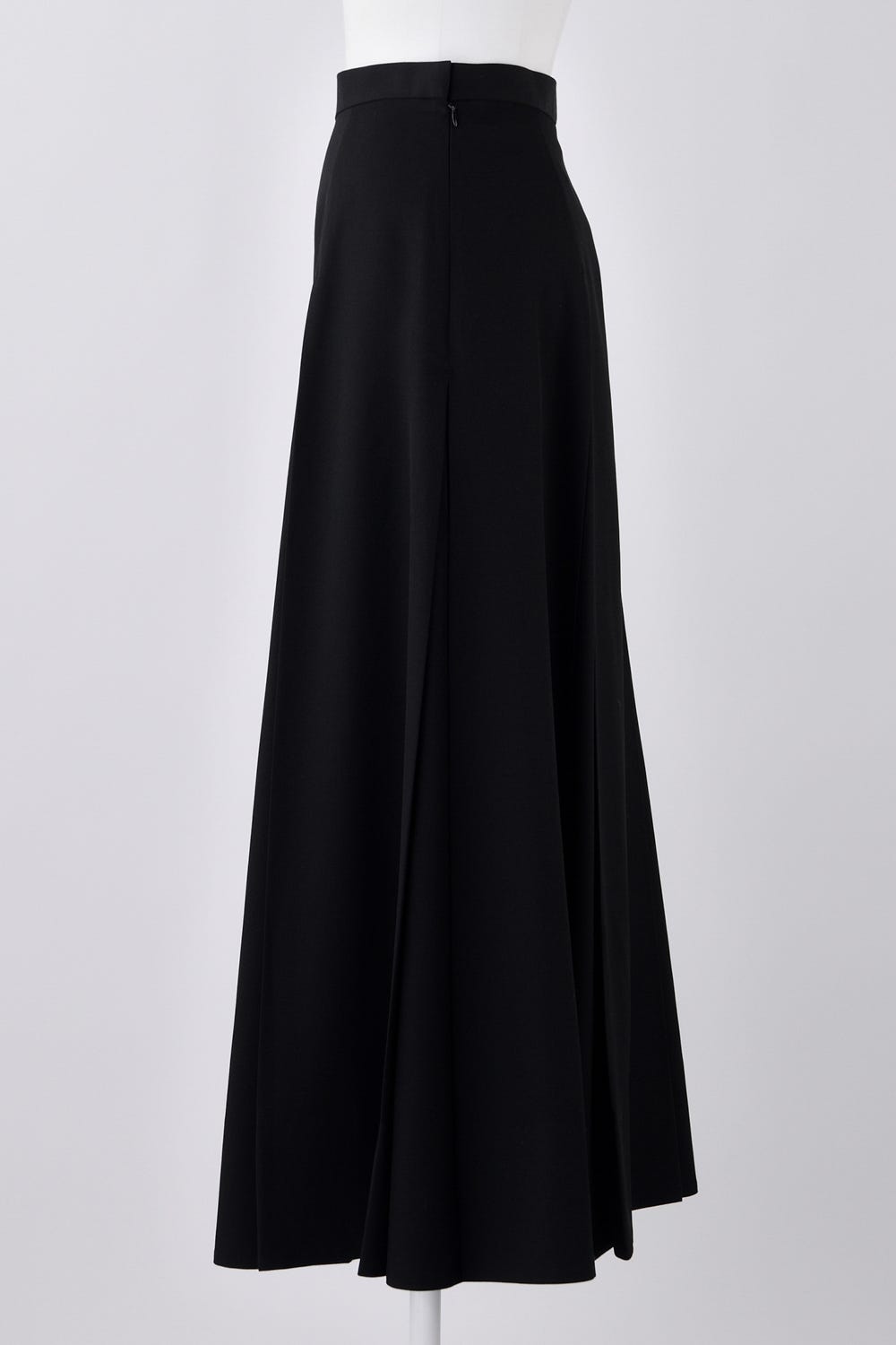 BOX TUCK SKIRT BLK 36
