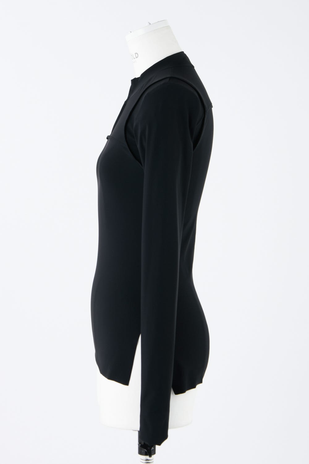 HALF-ZIP LONG-SLEEVE-T-SHIRT BLK 38