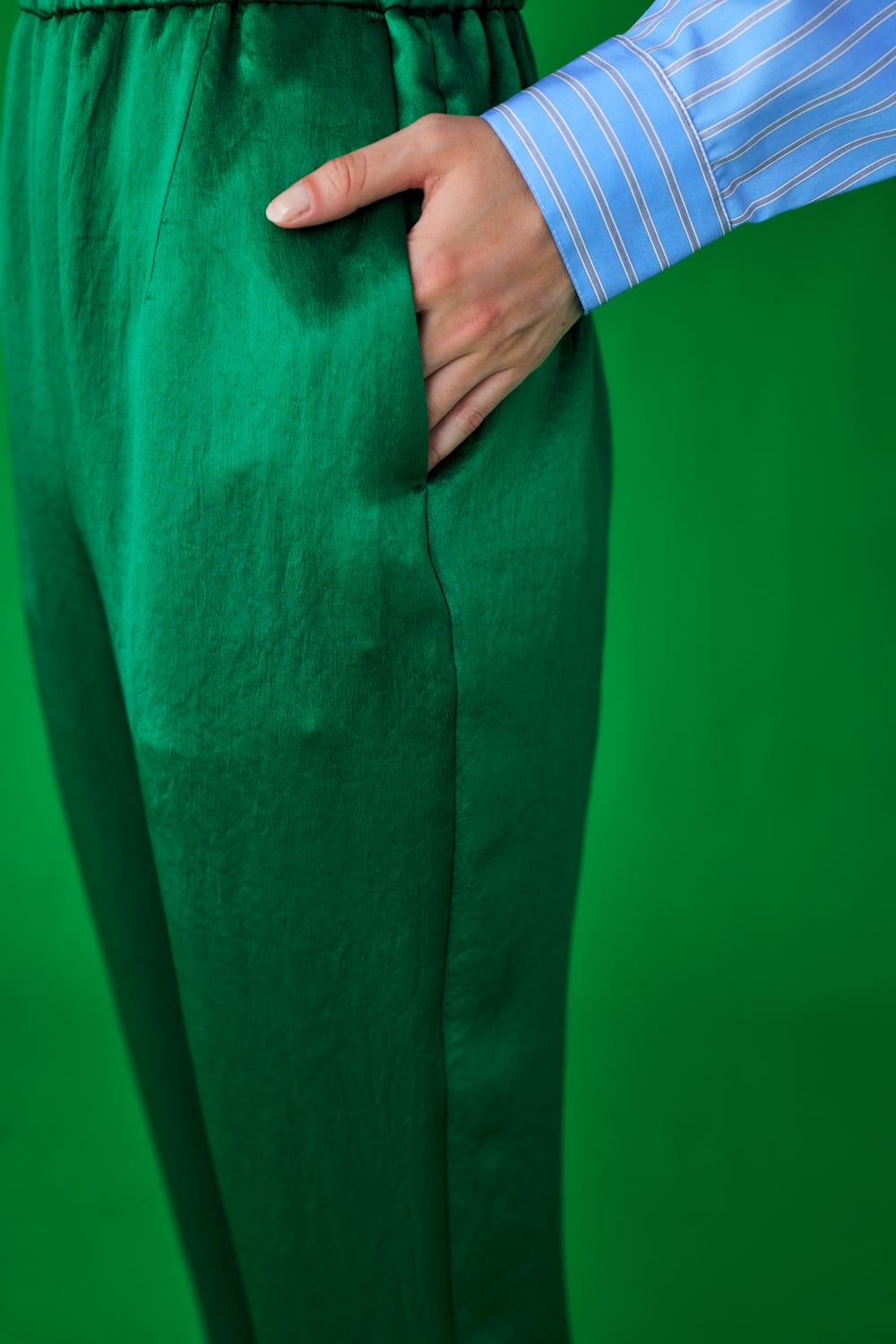 RELAX TROUSERS GRN 38