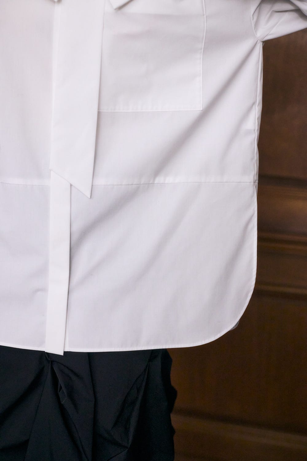 ASYMMETRY BOW-TIE SHIRT｜38｜WHT｜SHIRTS AND BLOUSES