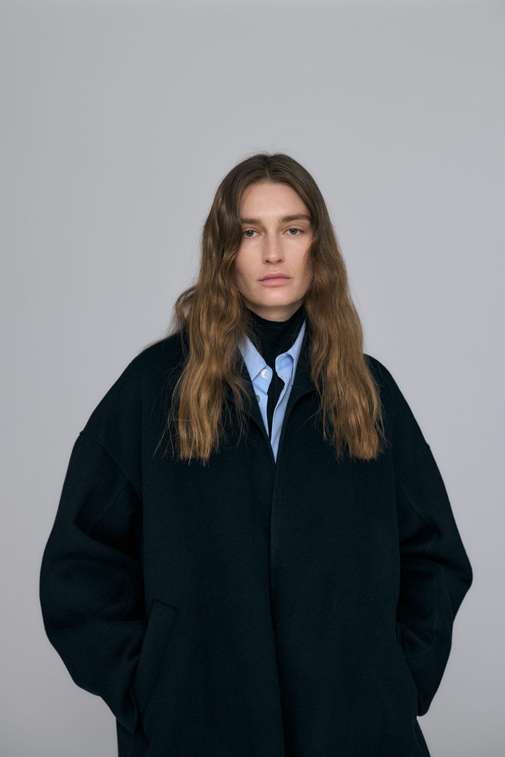 NO-COLLAR FLARE COAT BLK 36