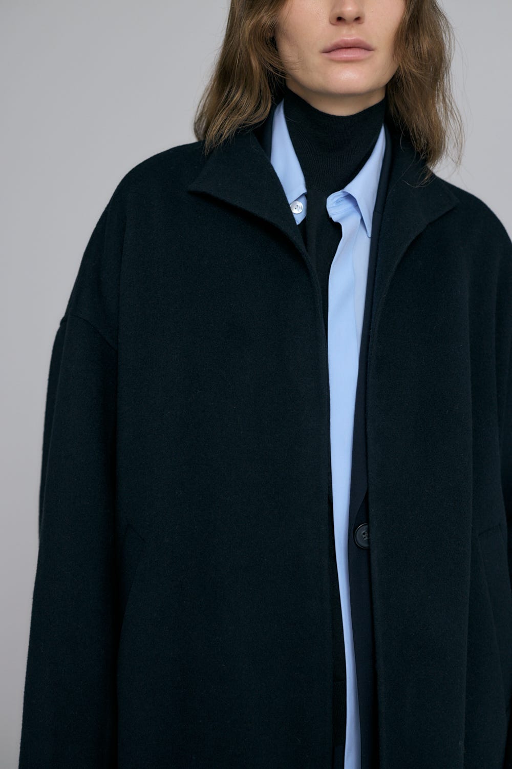 NO-COLLAR FLARE COAT BLK 36