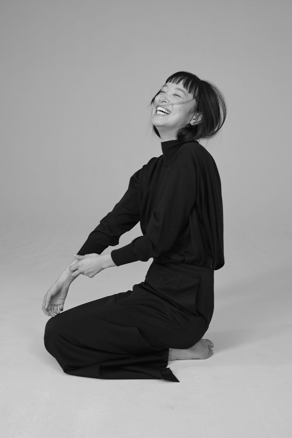 TURTLE-NECK BOX PULLOVER BLK 38