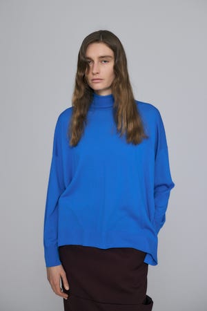 TURTLE-NECK BOX PULLOVER