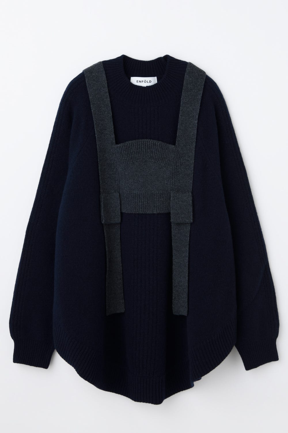 KNIT WEAR