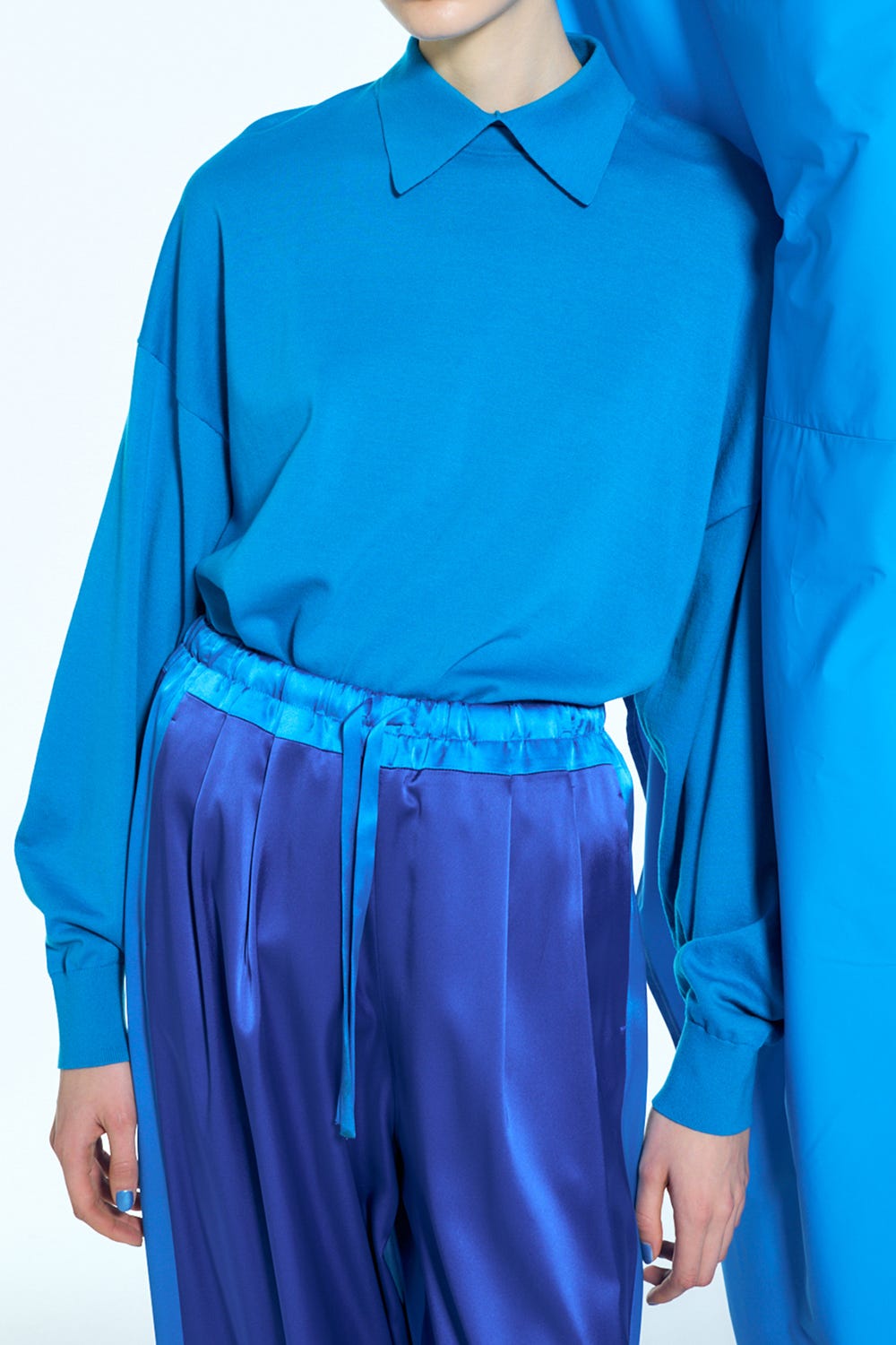 KNIT WEAR