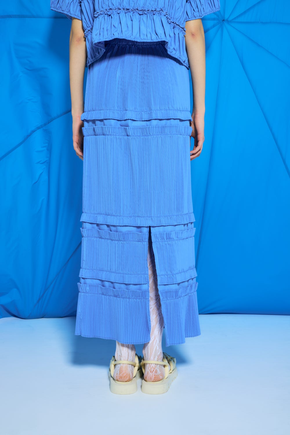 STRAIGHT PLEATS SKIRT SAX 38