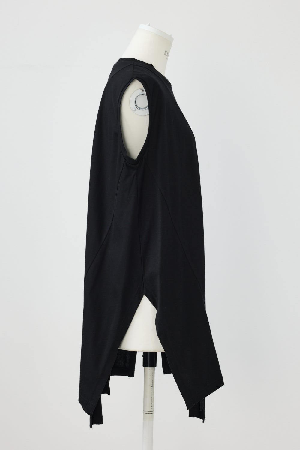 BIAS-SLIT TANK-TOP BLK 38