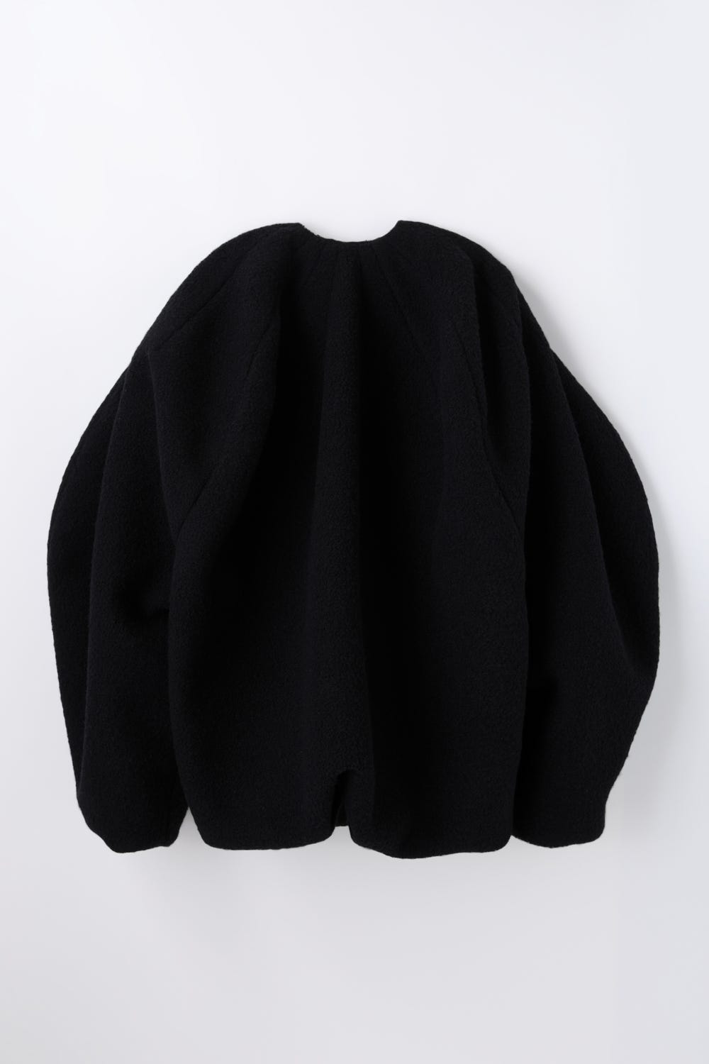 CIRCLE COAT BLK 38