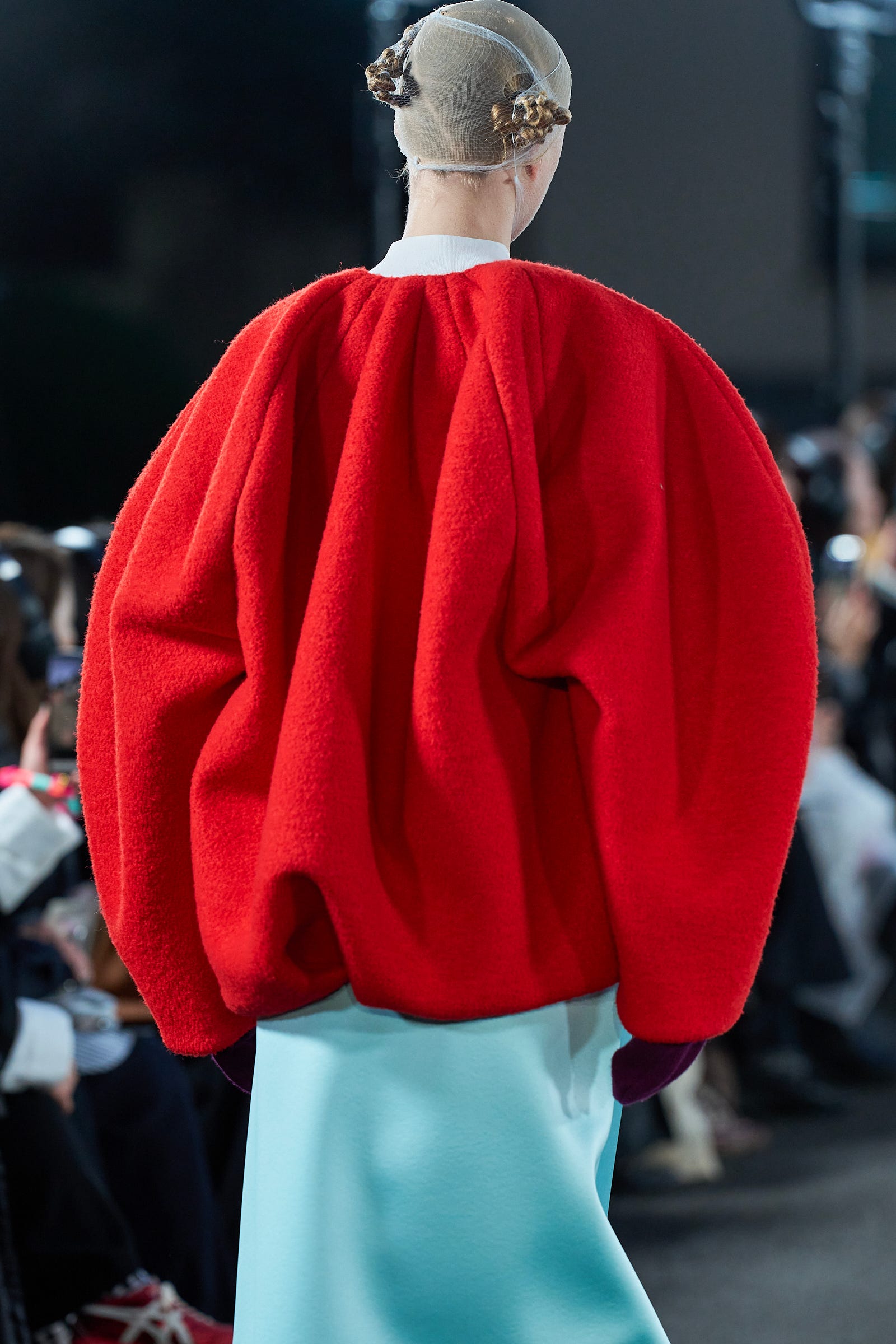 CIRCLE COAT RED 36