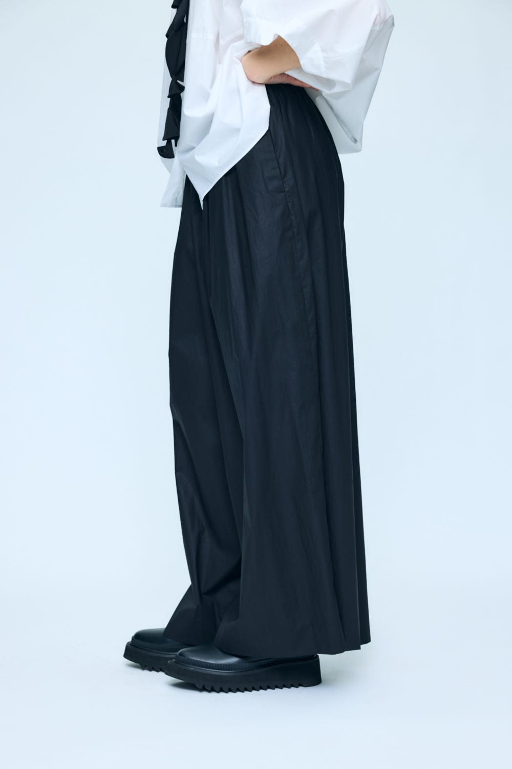 RELAX SUPER-WIDE-TROUSERS BLK 38