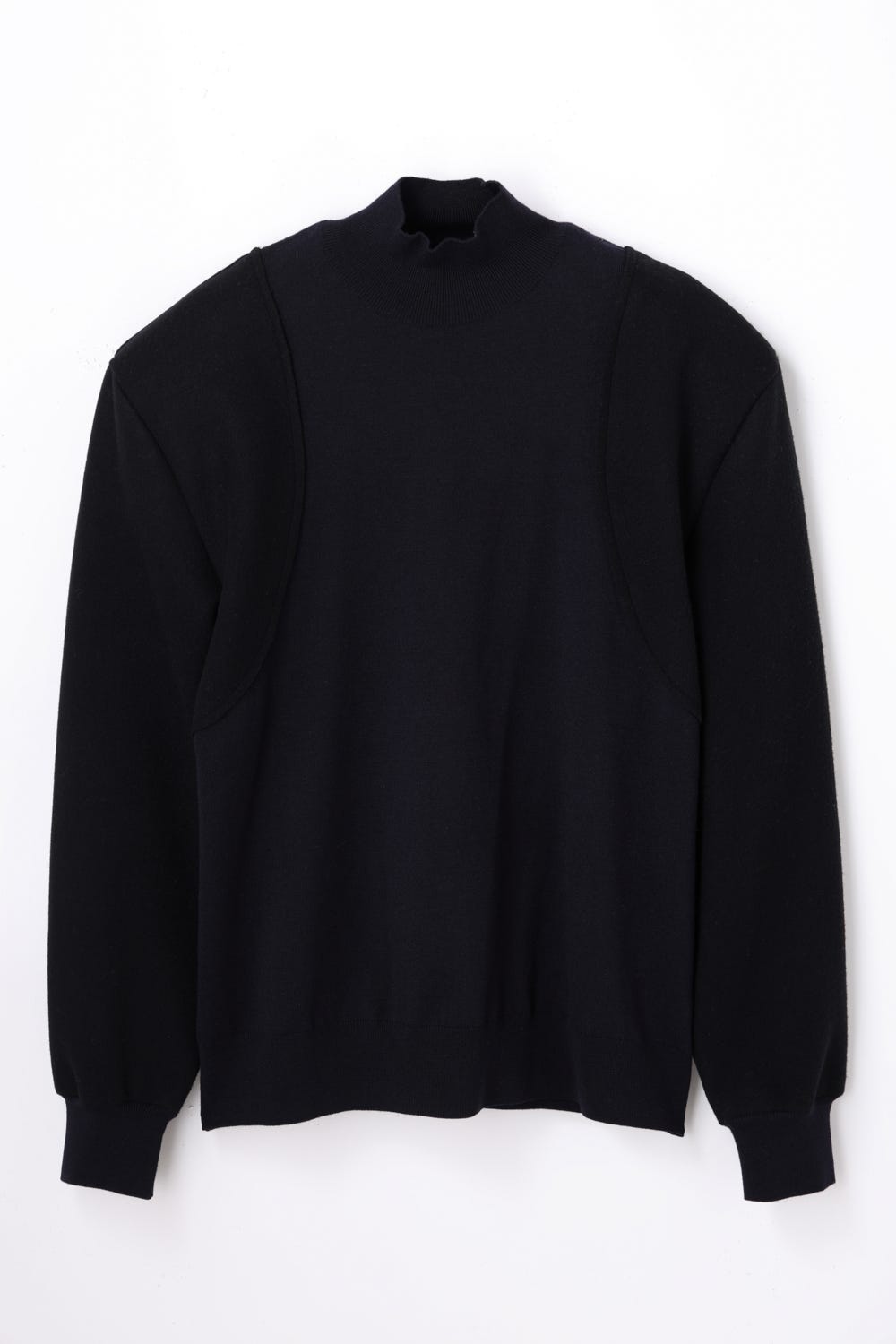 KNIT WEAR