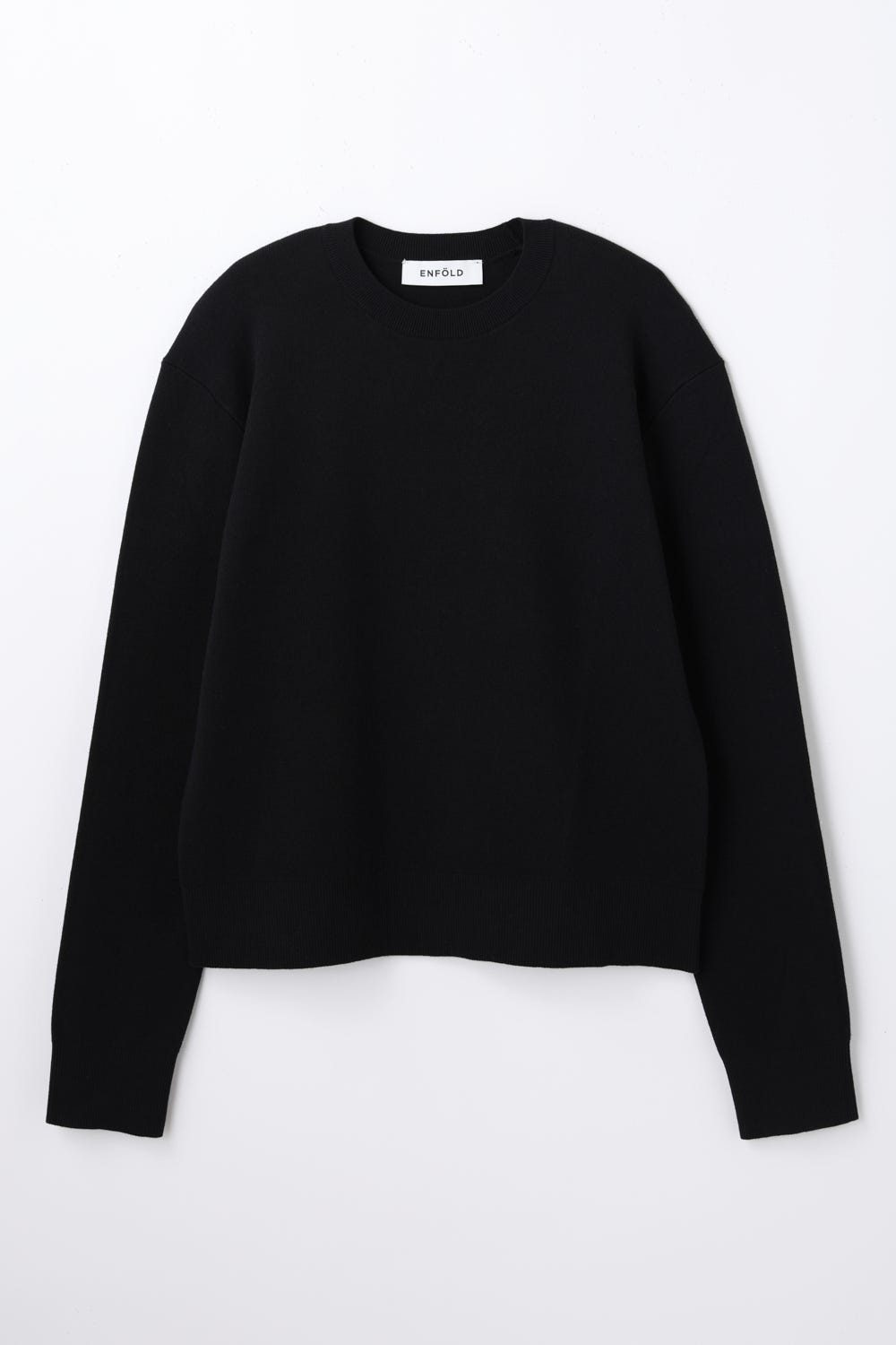 KNIT WEAR