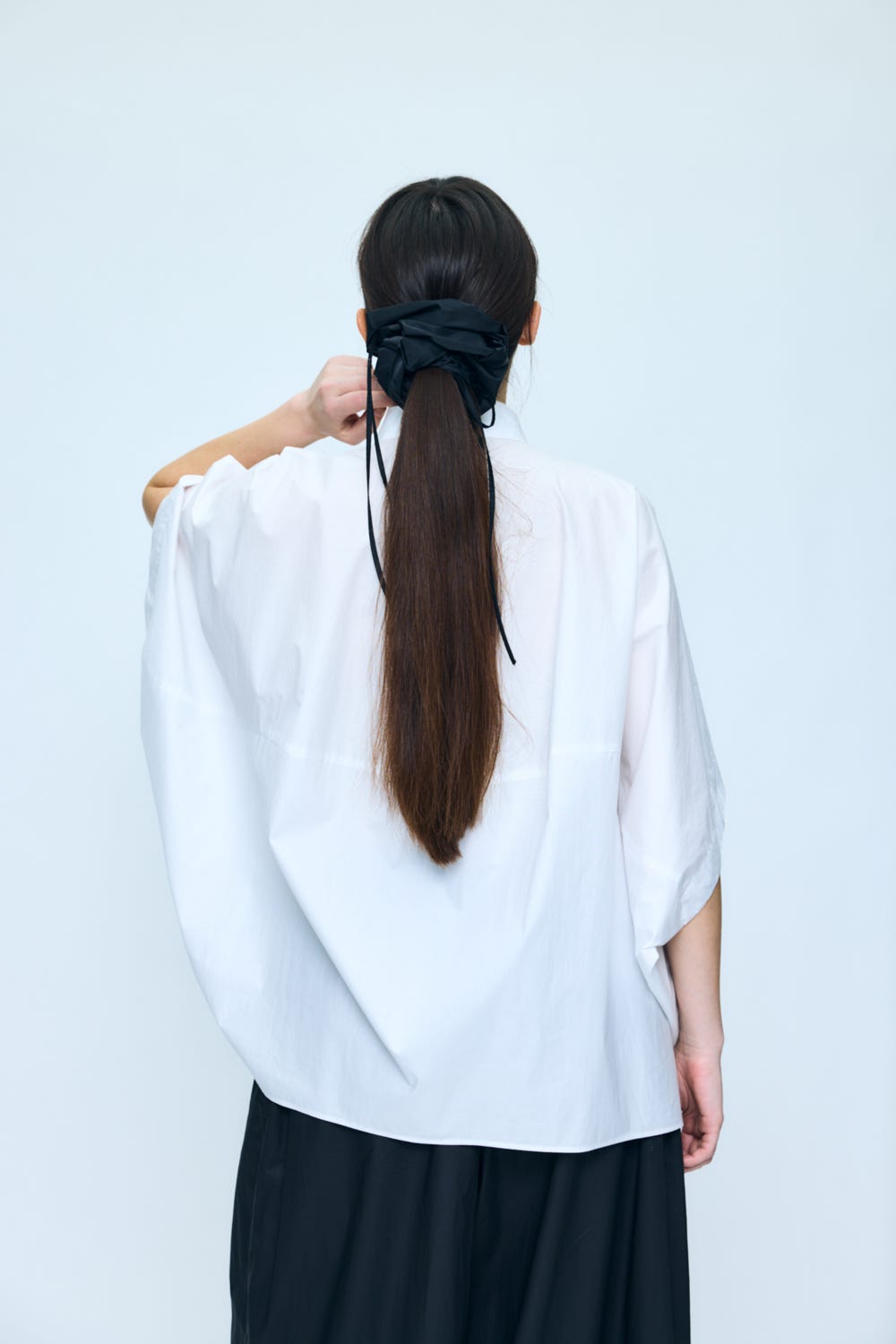 DRAPE HEXAGON SKIRTD WHT 38