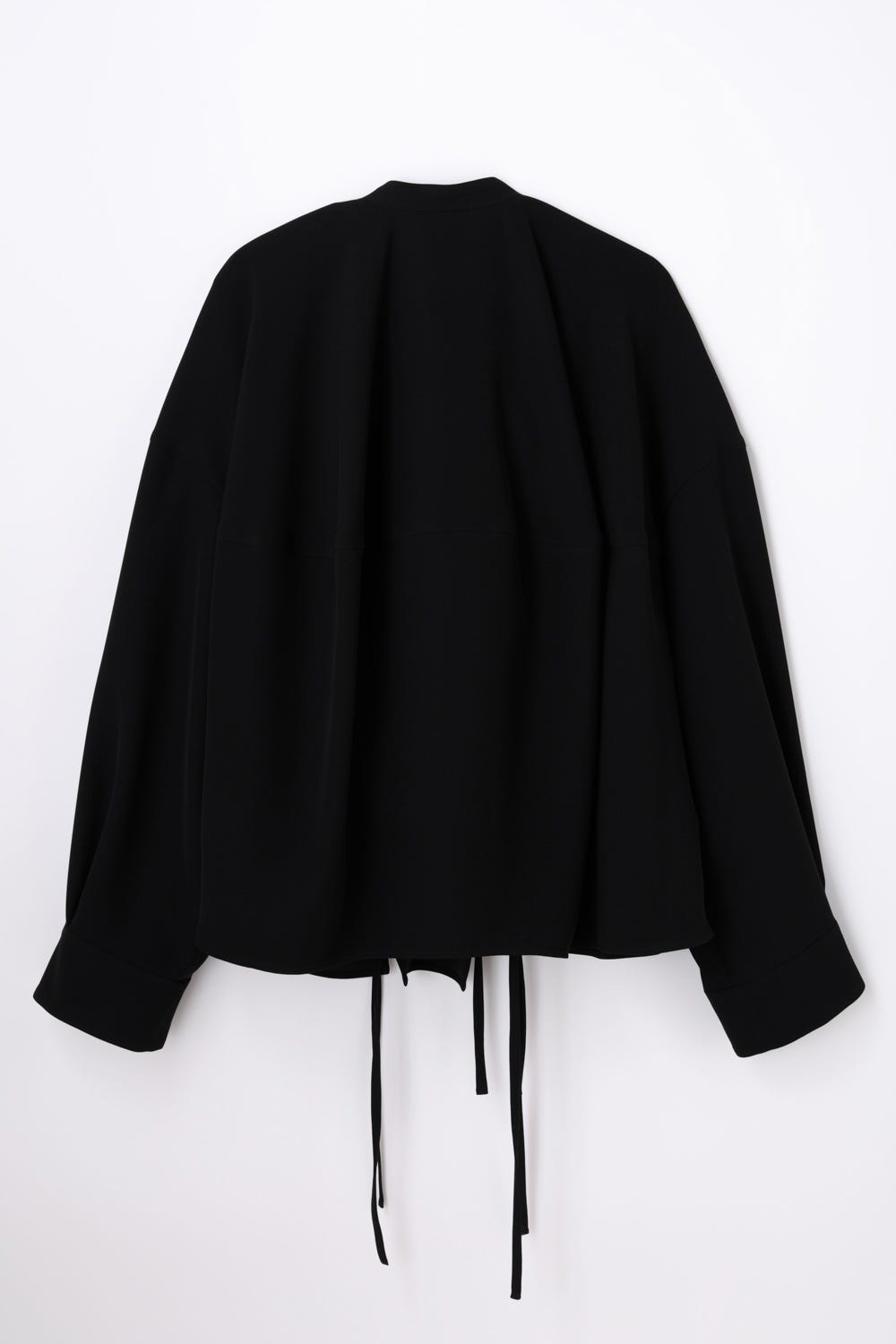 VOLUME-SLEEVES RIBBON JACKET BLK 38