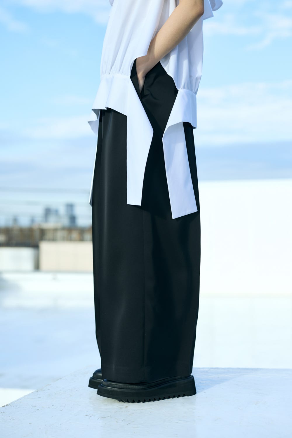CROPPED SAROUEL-PANTS BLK 36