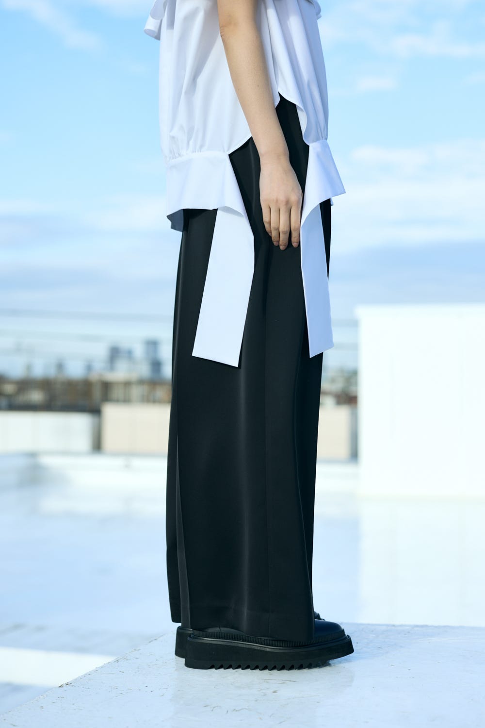 CROPPED SAROUEL-PANTS BLK 36
