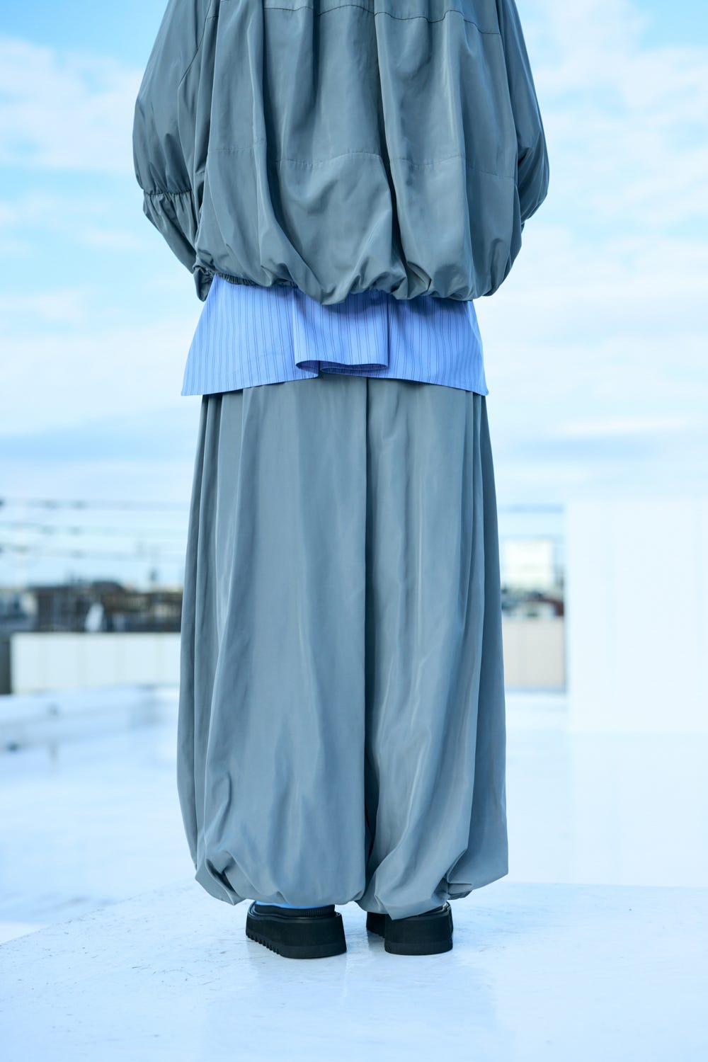 TUCK BALLOON CROPPED PANTS GRY 36
