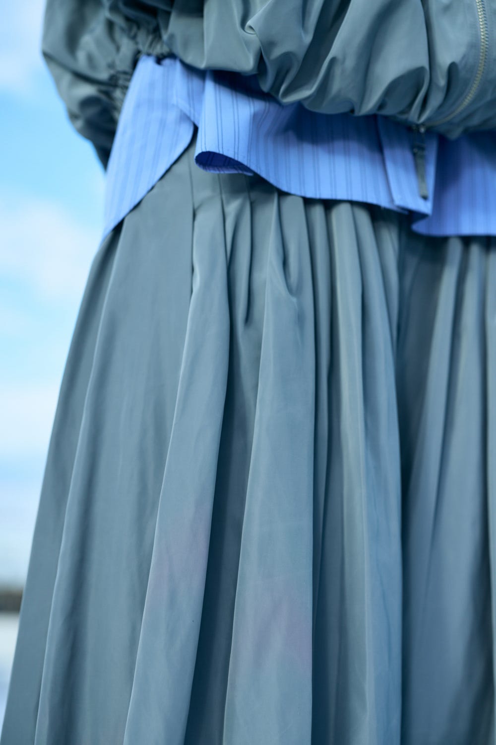 TUCK BALLOON CROPPED PANTS GRY 36