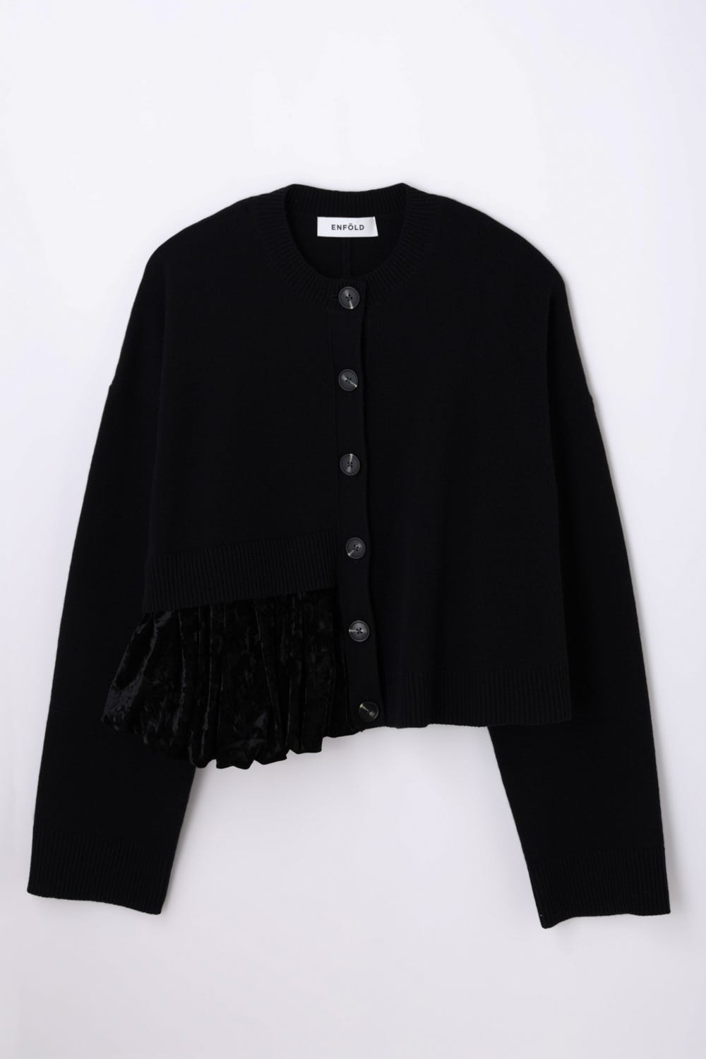 KNIT WEAR