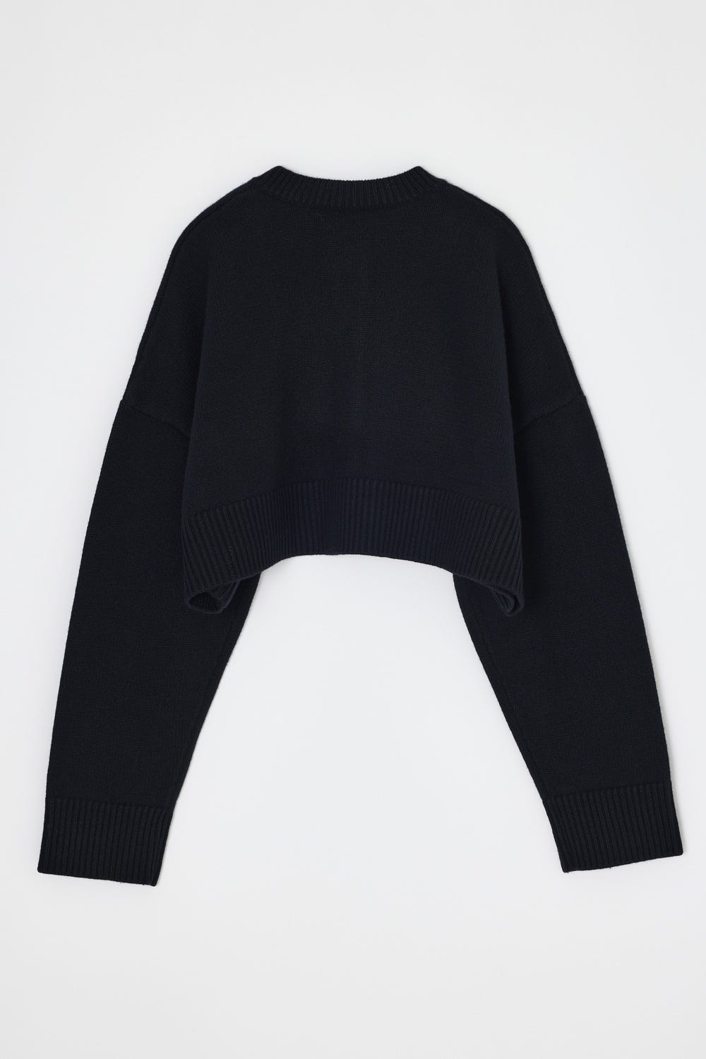 BUTTON CARDIGAN BLK 38