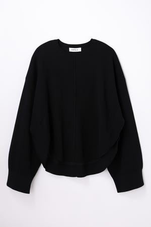 CIRCLE PULLOVER