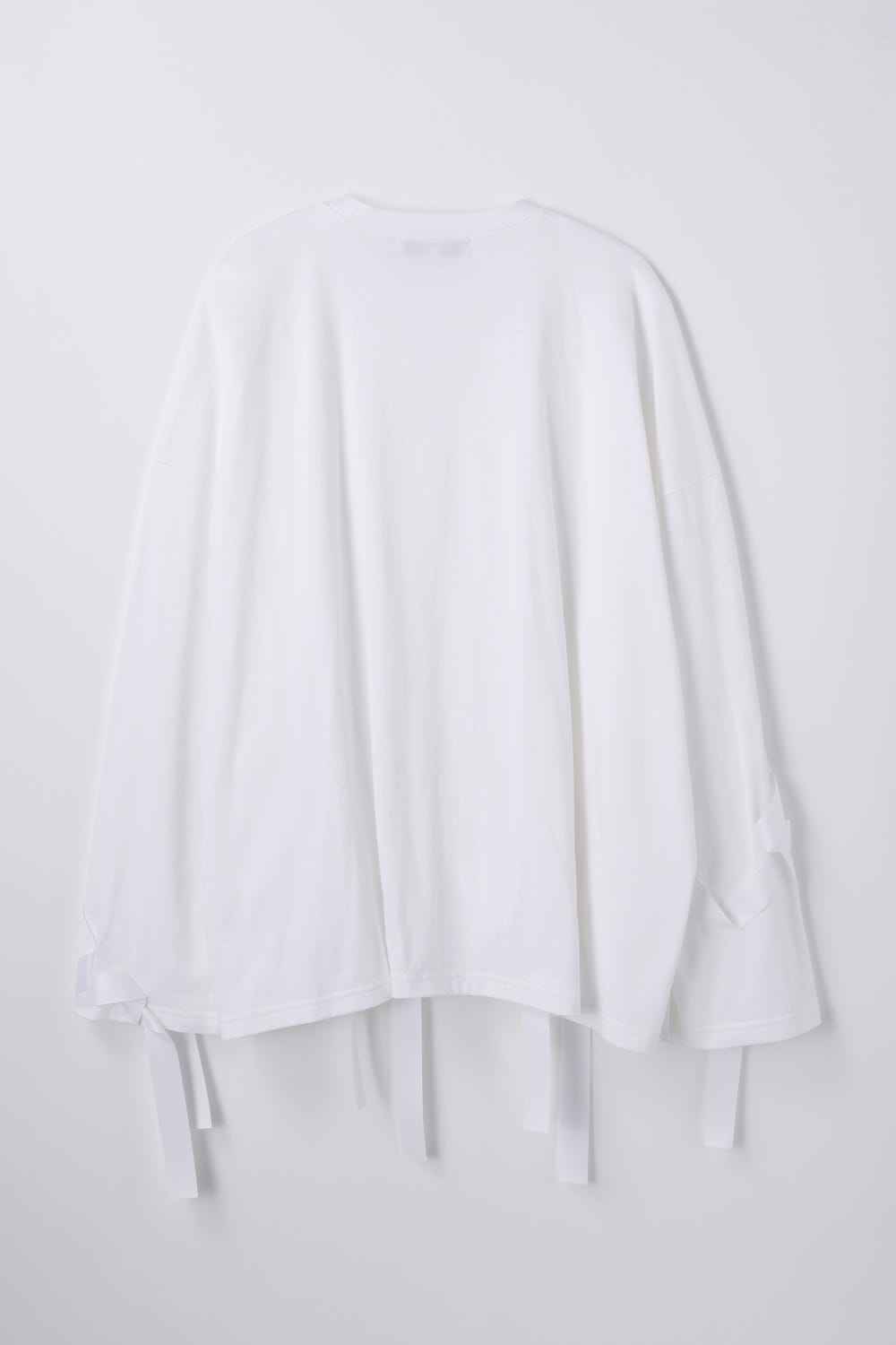 RIBBON LONG-SLEEVE T-SHIRT WHT 38