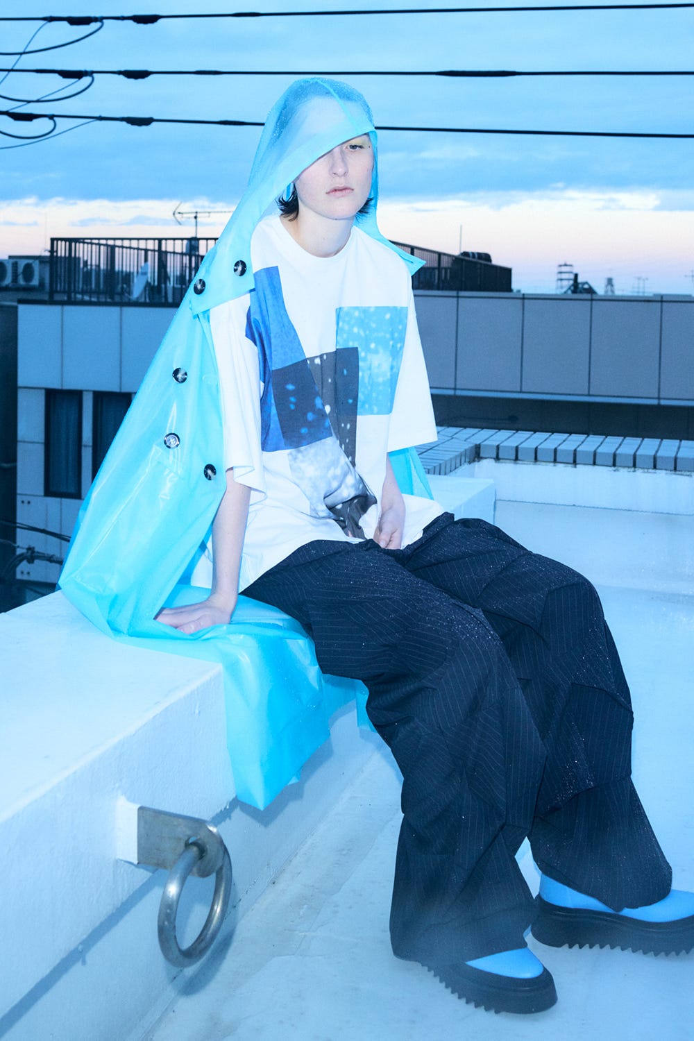 RAIN LARGE T-SHIRT WHT 38