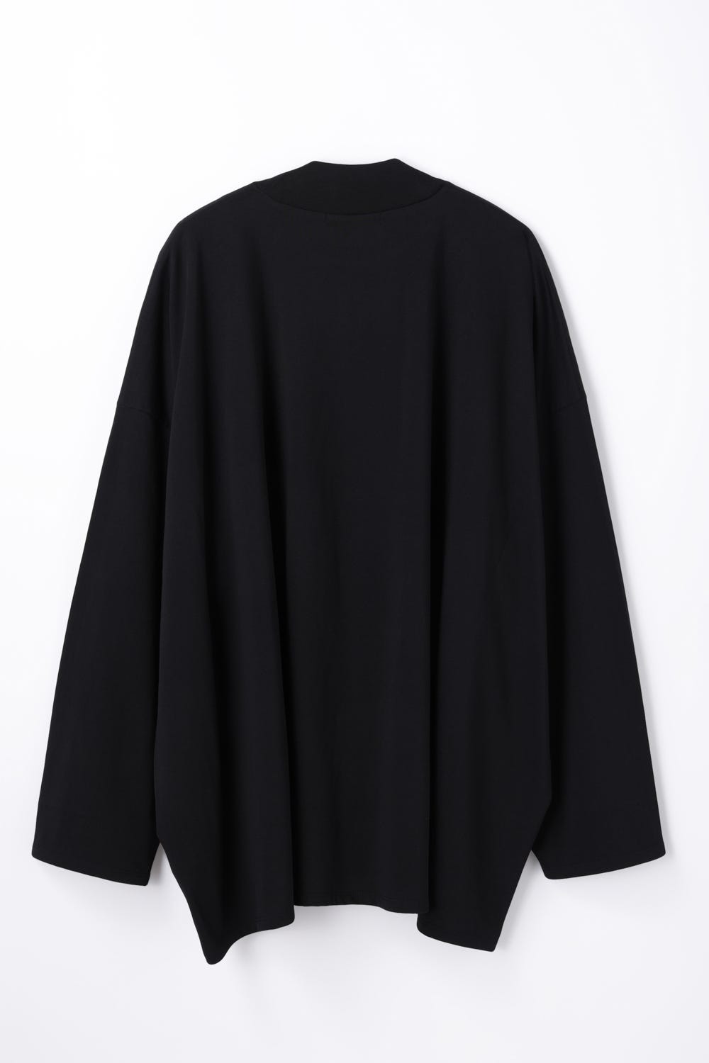 HIGH-NECK BOX LONG-SLEEVE T-SHIRT BLK 38