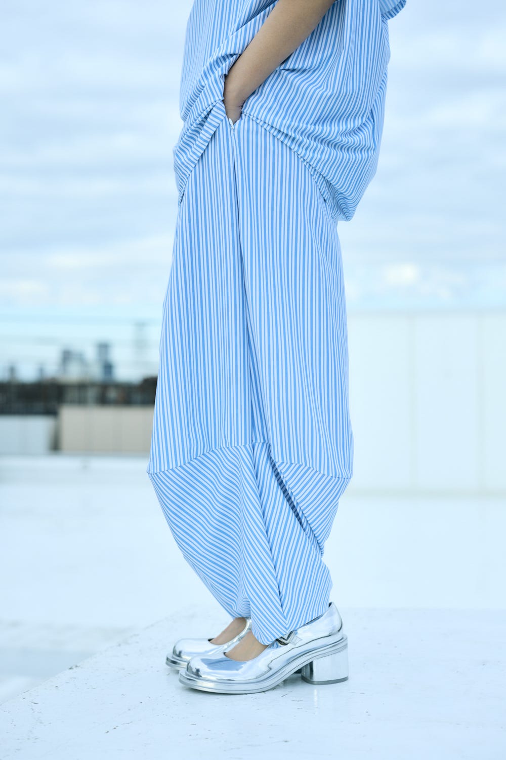 BOX-TUCK PANTS WHT 36