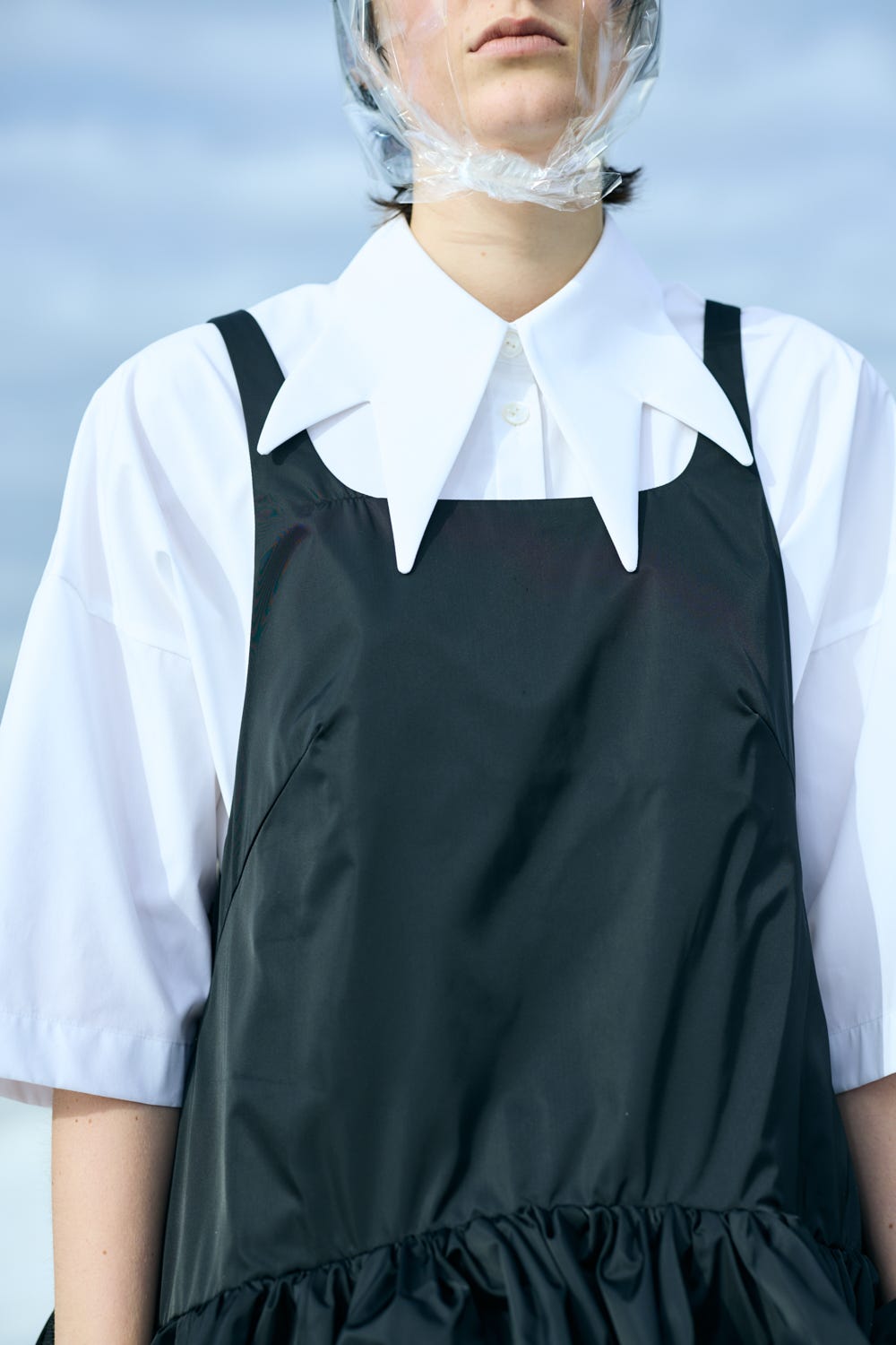 DROP-HEM CAMISOLE VEST BLK 38