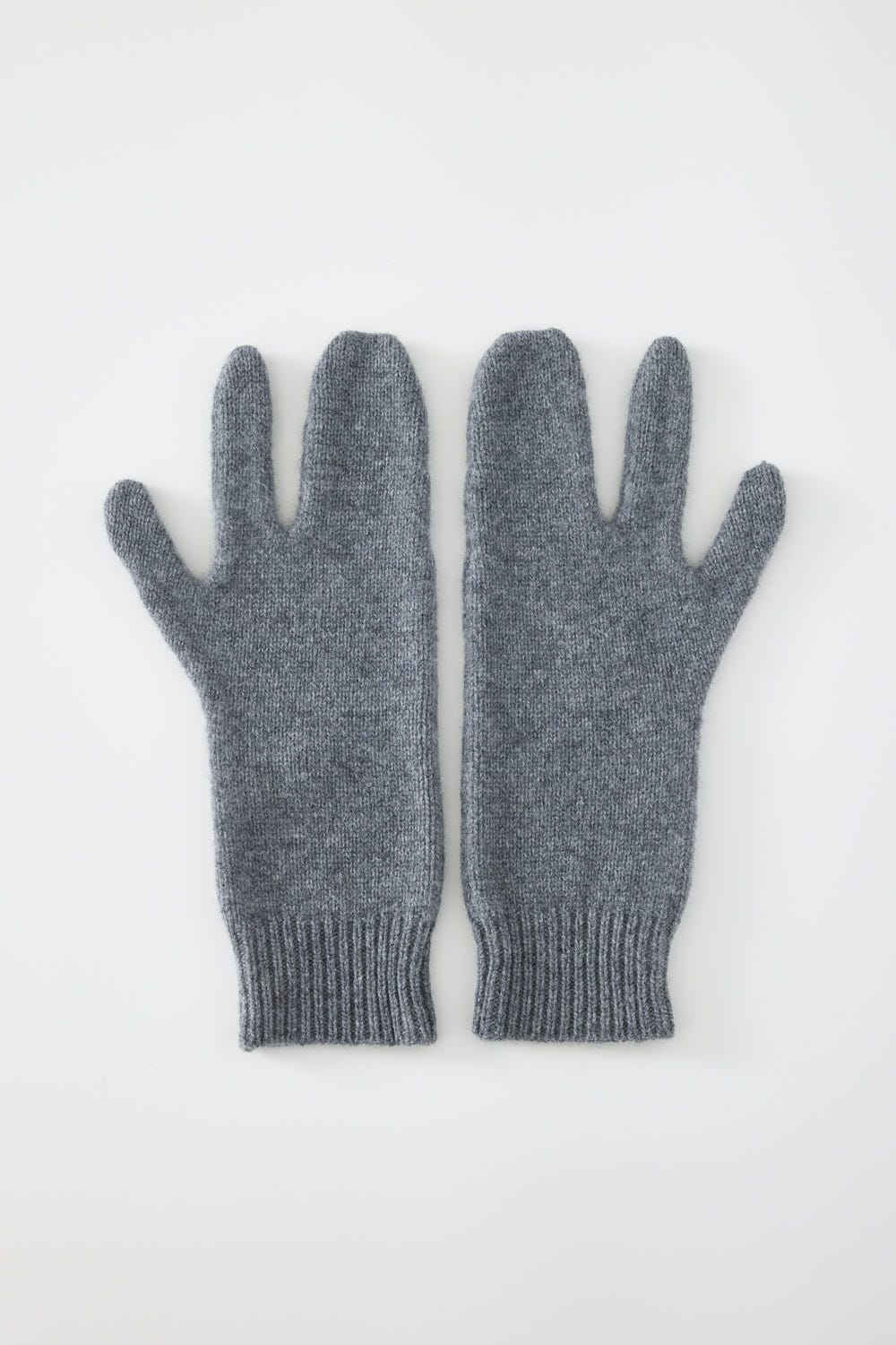 THREE-FINGER　GLOVES T.GRY M