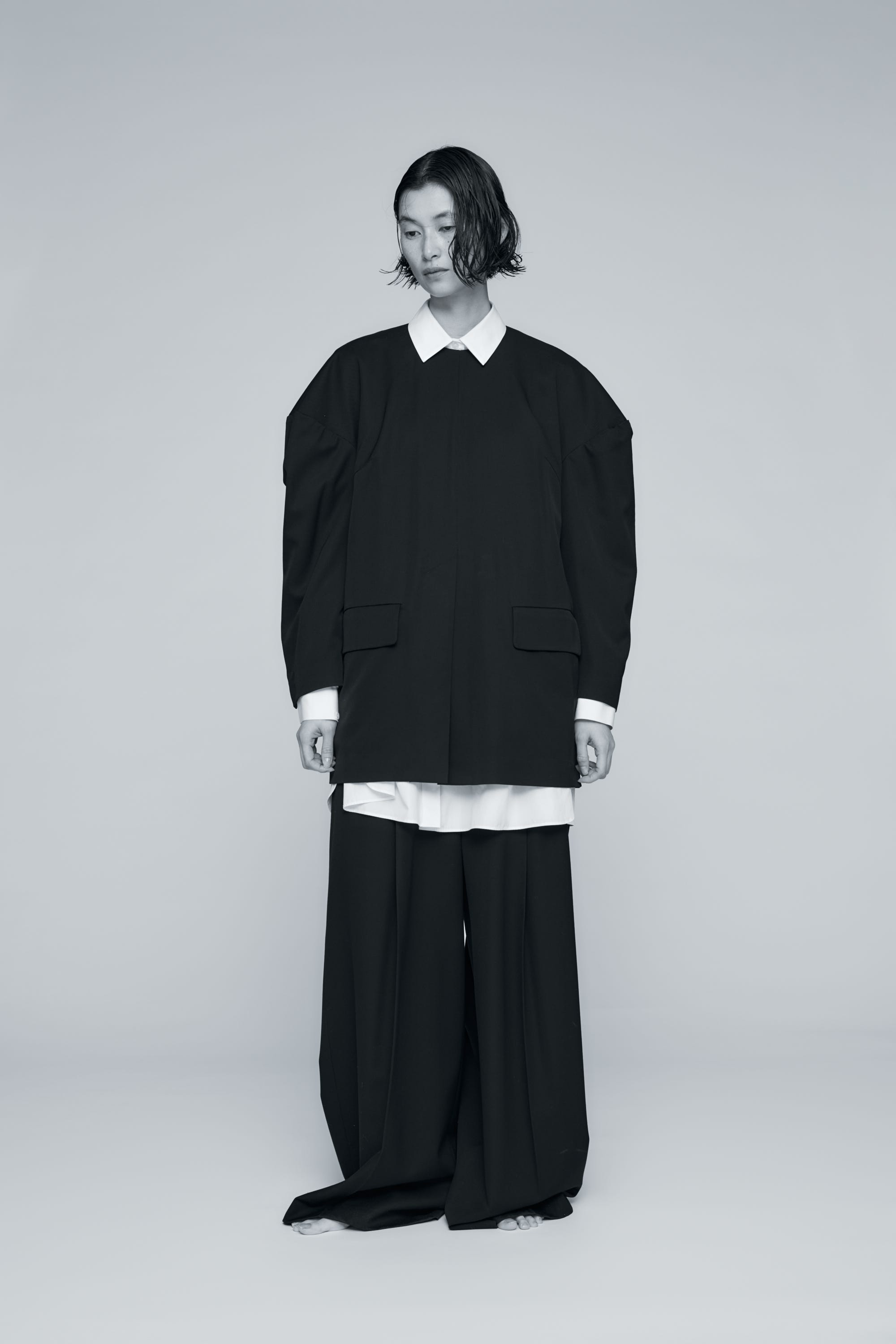 OVER-SHOULDER　PULLOVER BLK 38