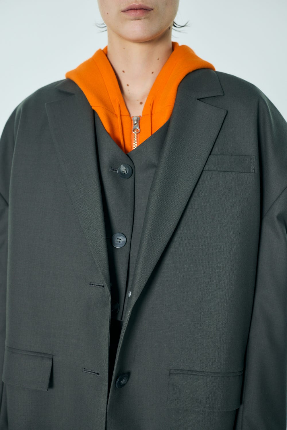 OVER-SHOULDER VEST JACKET GRY 36